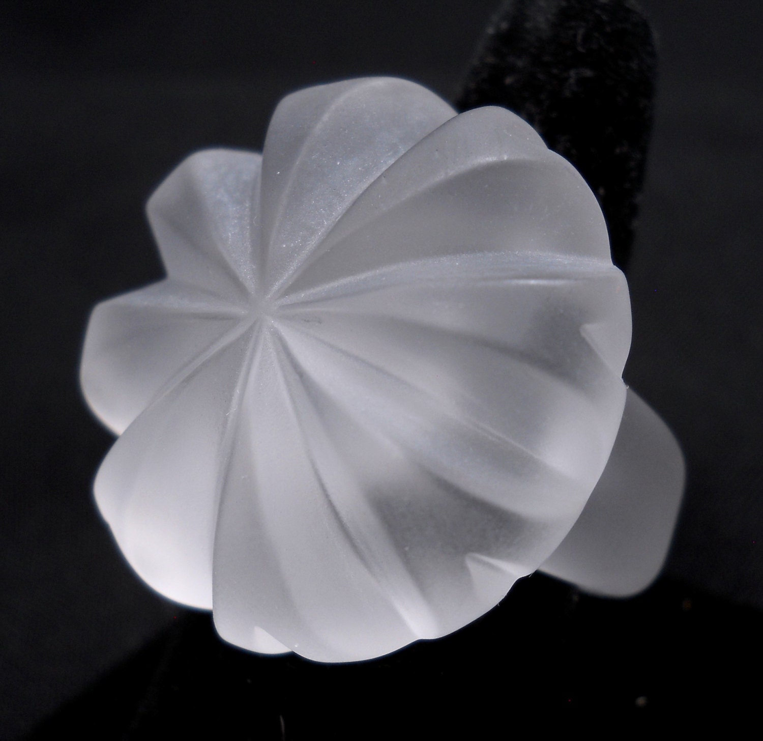 American Trade Bead - North Carolina - Finger ring size 10 1/2. Hollow blown carved boro glass lampwork.