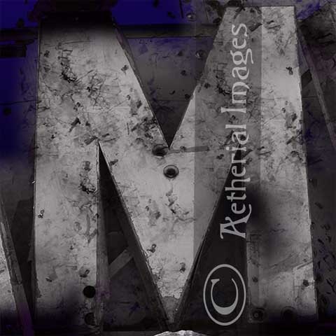 Vegas Sign Decay "M"