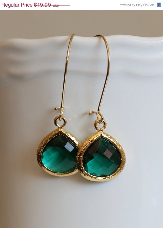 ON SALE Emerald Green Earrings . Gold Earrings,Diamond,Diamond Earrings,Gold Earrings, Gold Faceted Earring,Wedding,Bridal, Bridesmaid Gift