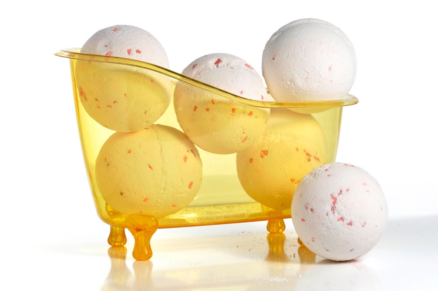 Mother's Day Gift - Bath bomb - Cherry Almond Bath salt ball - Bath fizzy - Fizzing bath ball - One bath bomb - latikasoap