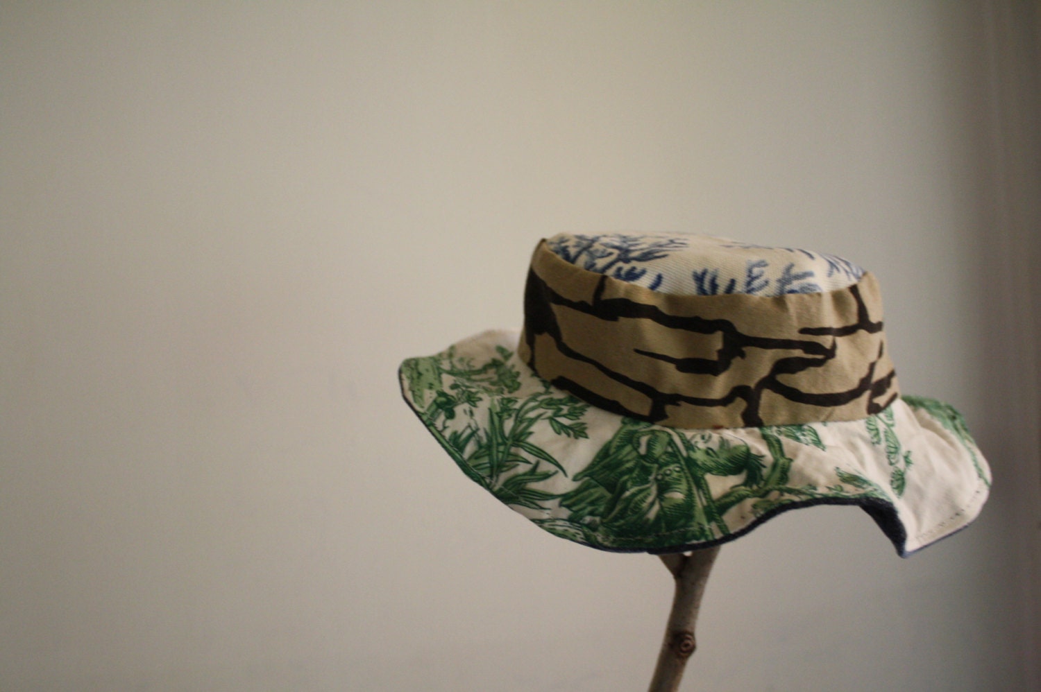 Baby reversible sun hat: eco friendly, upcycled, OOAK