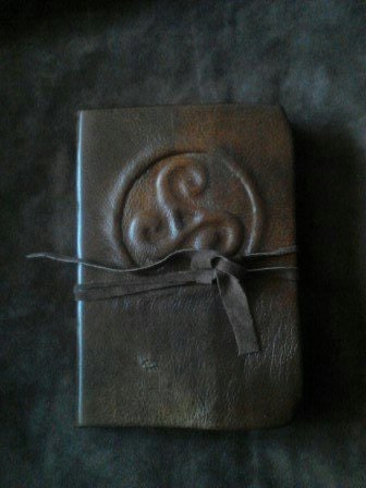 Secret Circle Diana Meads's book of shadows Blank