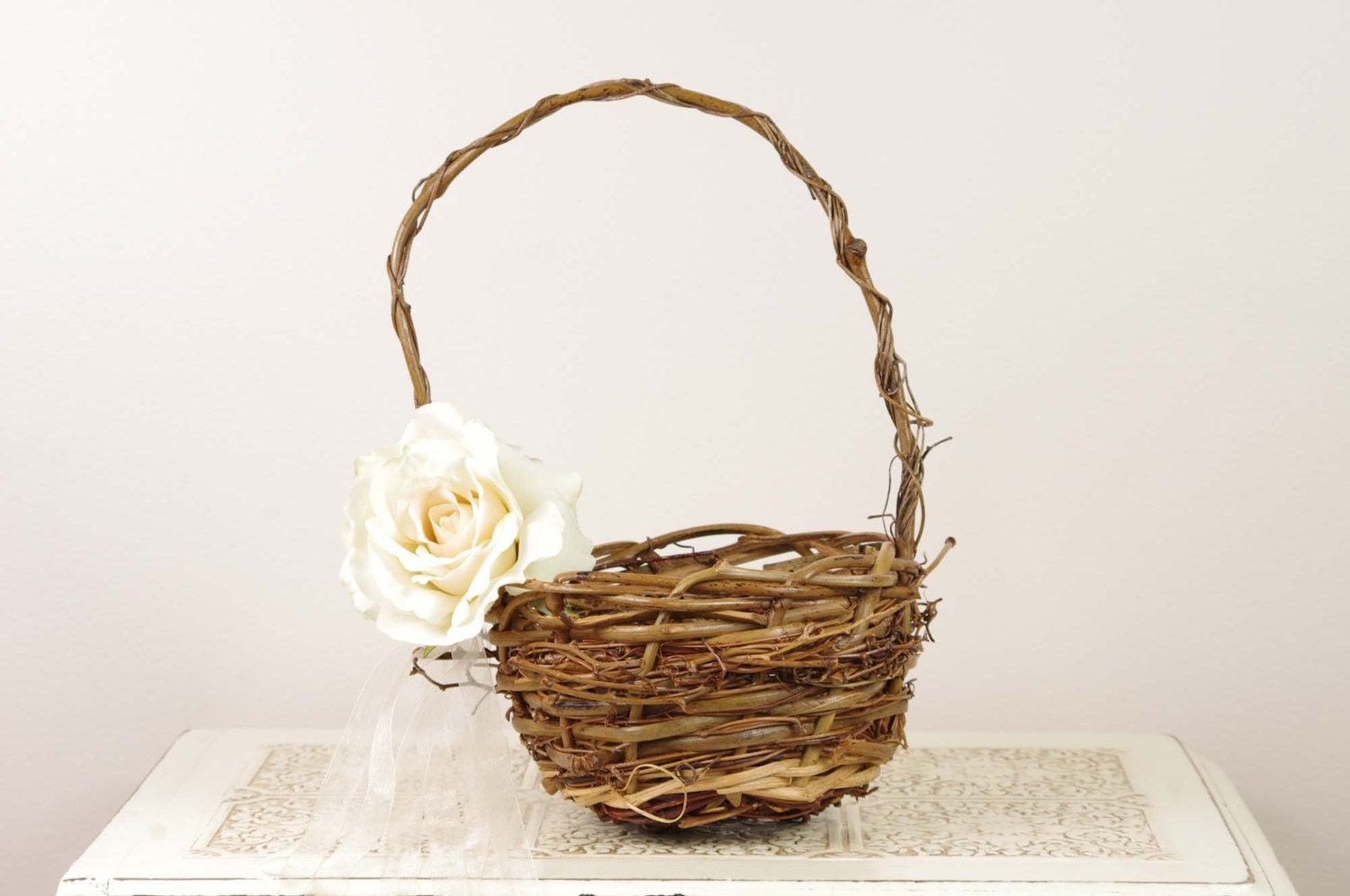 Flower Girl Basket with Ivory Rose - Floral and Wicker style - Beautiful rustic