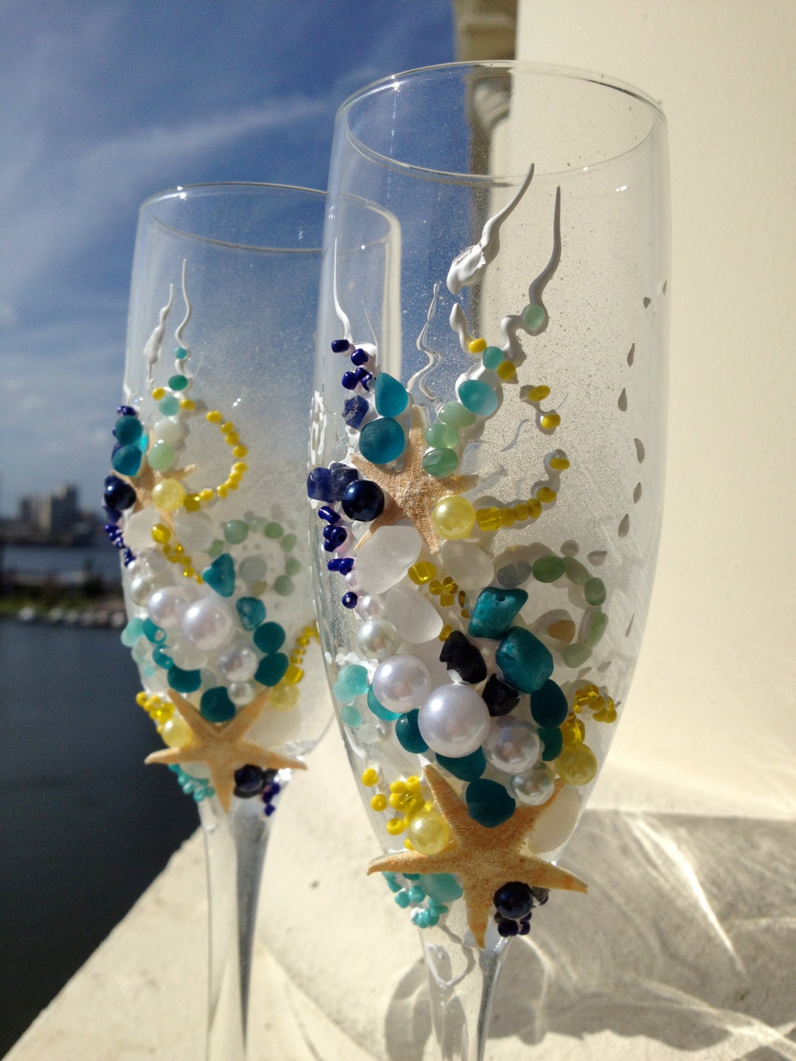 Starfish wedding champagne glasses, beach wedding toasting flutes in white, blue and yellow