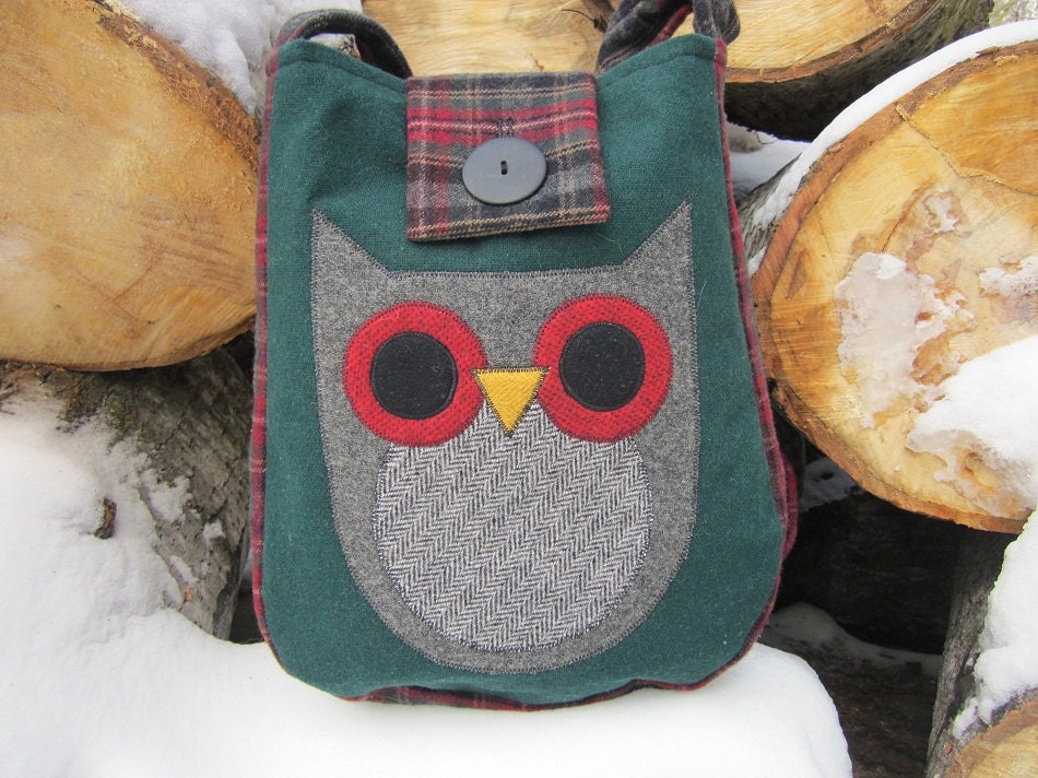 Owl crossbody totebag, recycled wool fabric
