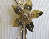 Vintage Flower Bolero Necklace / 70s 80s Gold Floral Necklace