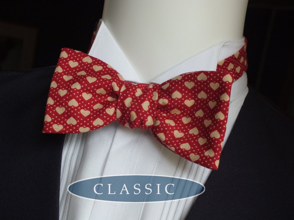 Bow tie - love hearts cotton print / freestyle bowtie - I make freestyle bowties for men.