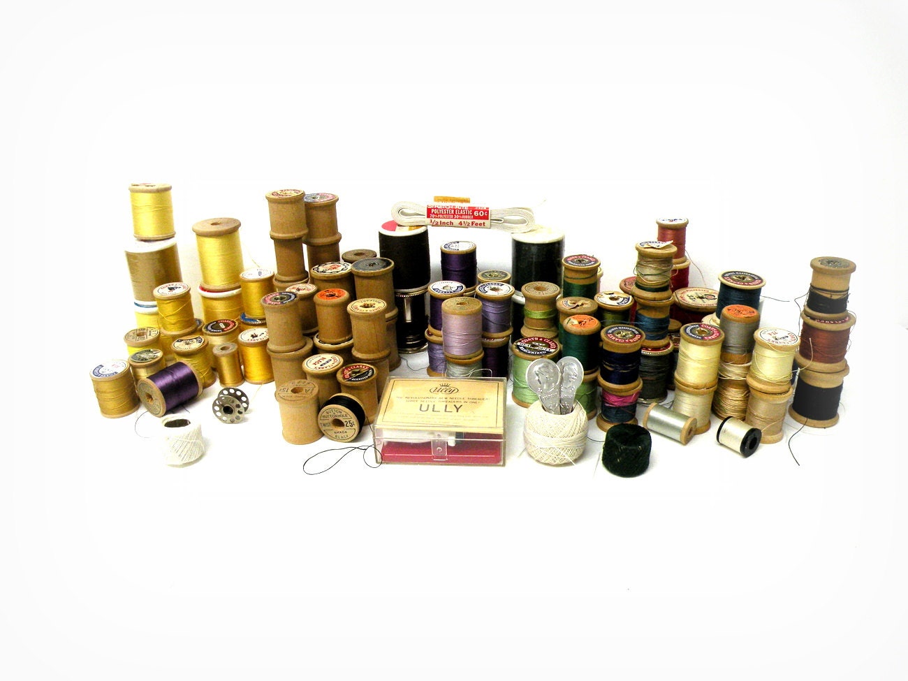 102 Instant Collection Wooden Spools, Color Trends, Collector Spools, Wedding Decor, Shadow Boxes