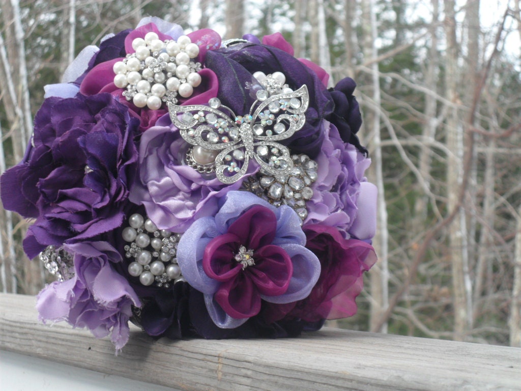 Beautiful , Brooch, Silk and Satin Wedding Bouquet , Just for You... Made to Order