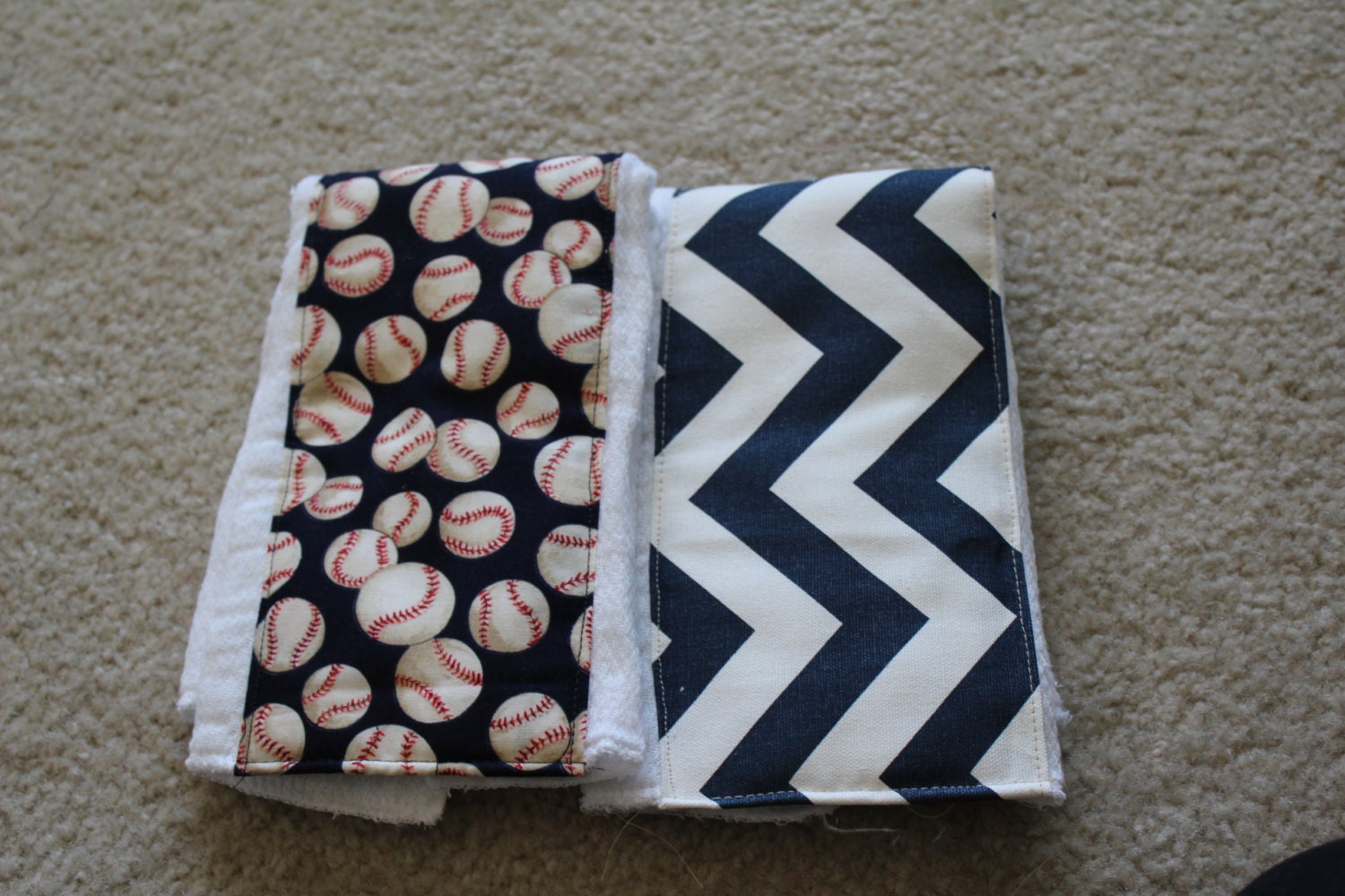 Baseball burp cloth set