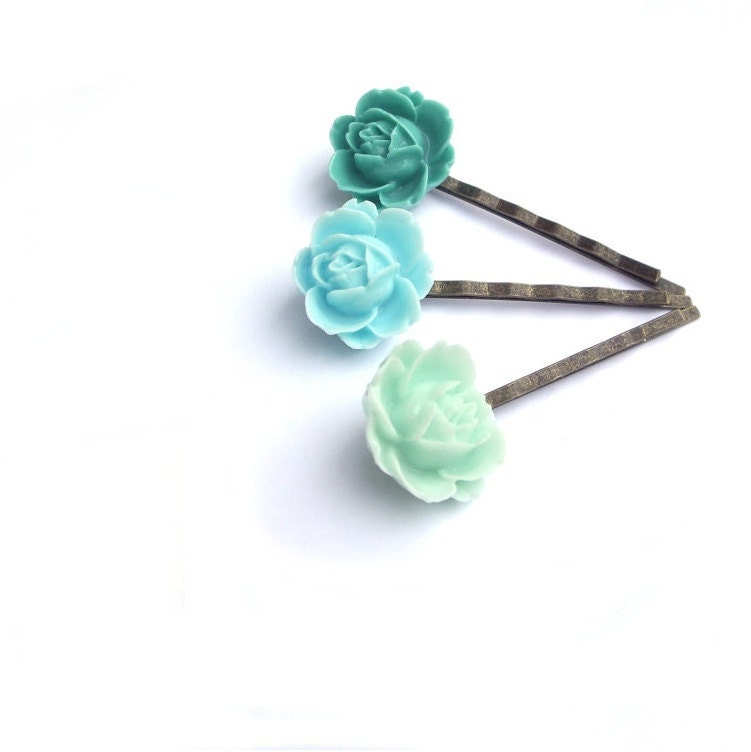 Mint Hair pins, Flower, Set of 3, bobby pins