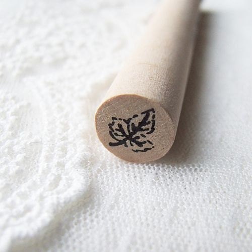 maple leaf rubber stamp  - adorable, cute, retro, summer maple leaf rubber stamp