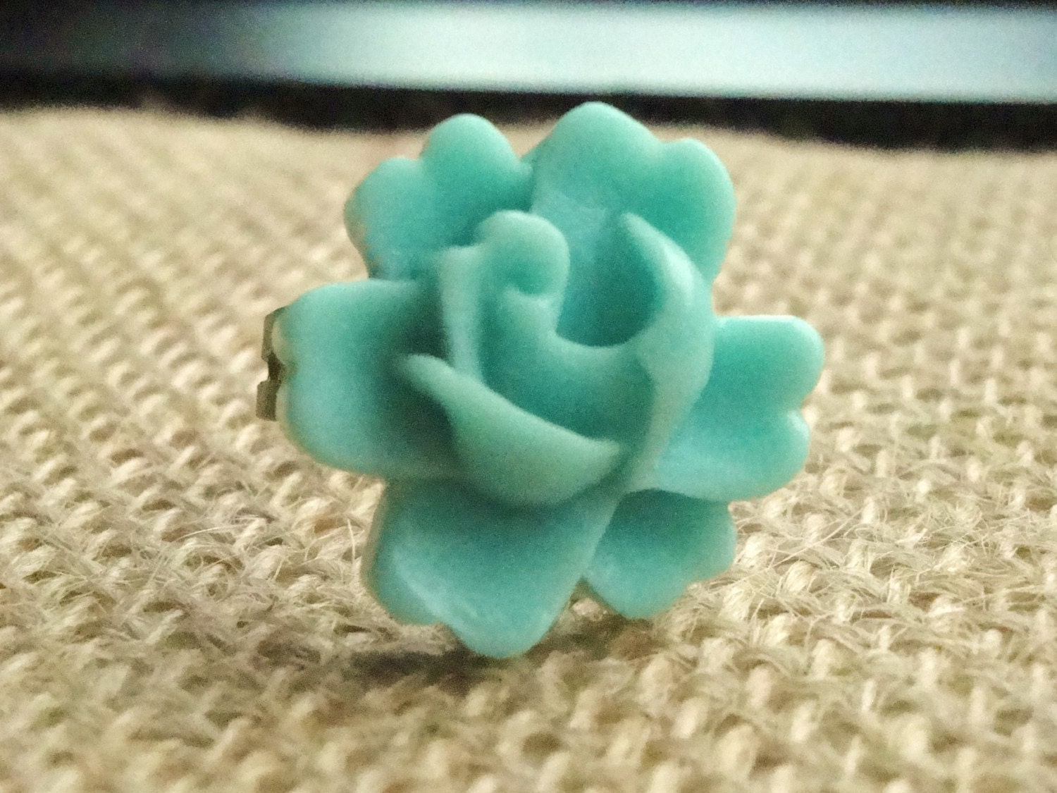 Mint flower bronze adjustable ring