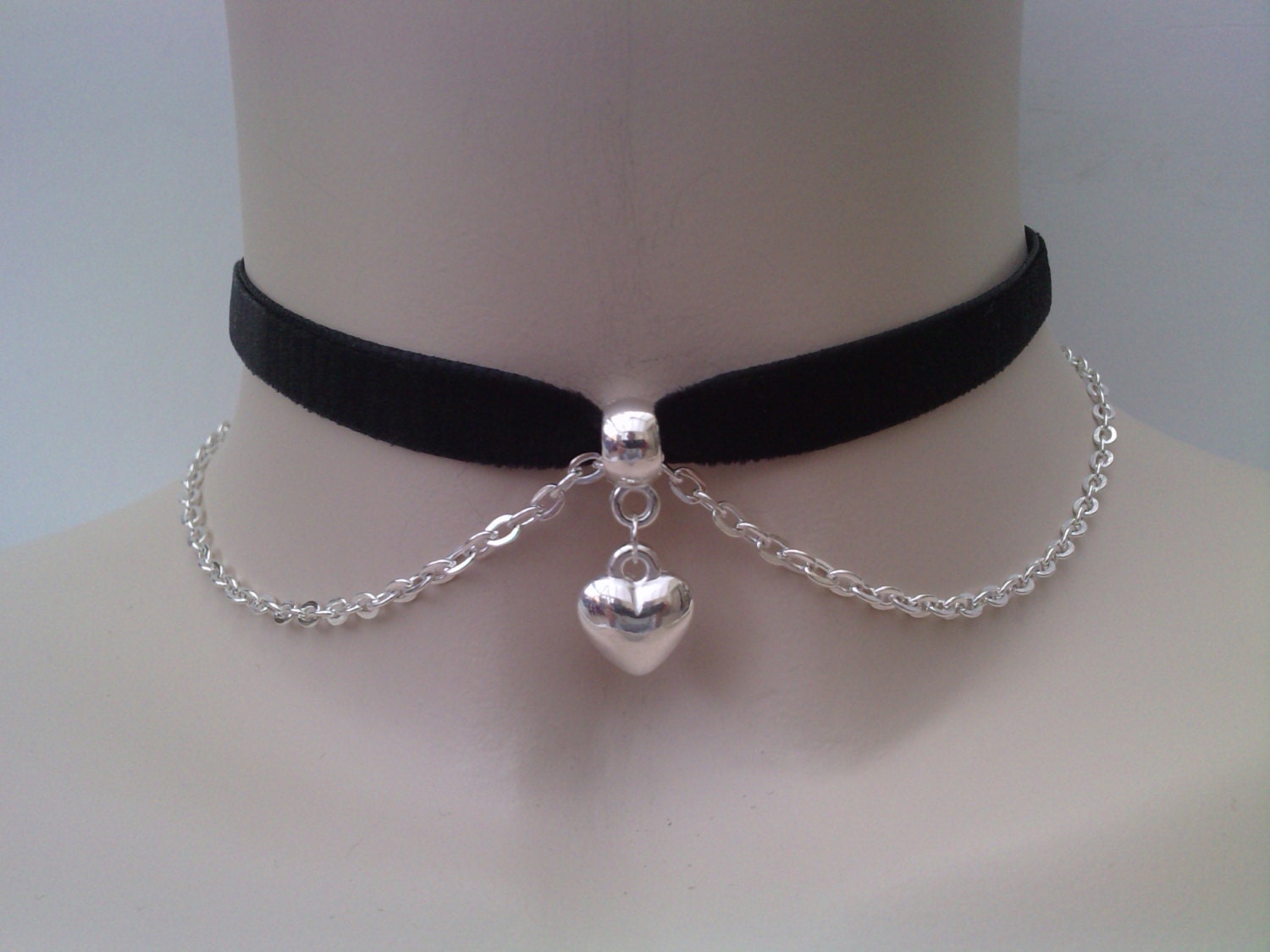 Silver Plated PUFFY HEART With Chain BLACK Velvet Ribbon Choker Necklace -ok... or choose another colour velvet :)