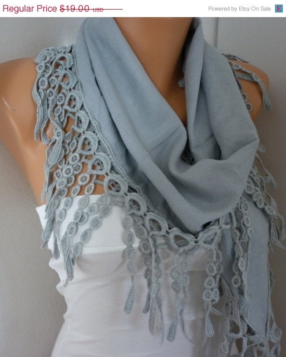 BIG SALE Silver Gray Pashmina Scarf - Cotton Scarf -  Cowl with Lace Edge - for her - Bridesmaid Gift - Light Gray Grey