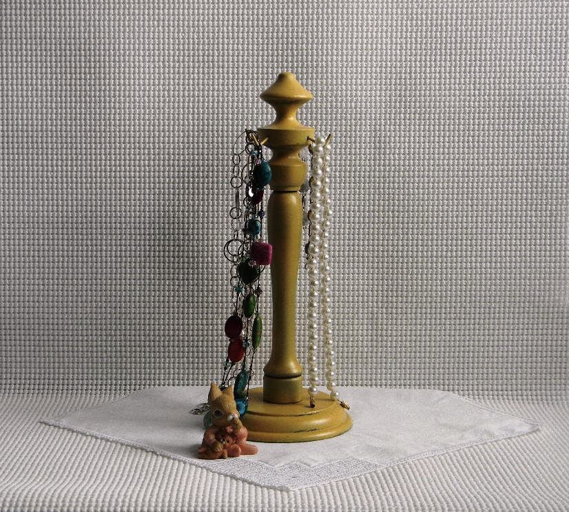 Shabby and Chic Jewelry Stand - Jewelry Holder - Jewelry Display