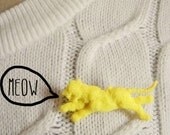 Vintage Jaguar Neon Yellow Glitter Critter Brooch