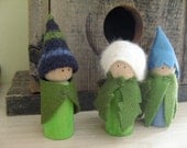 Spring peg doll set