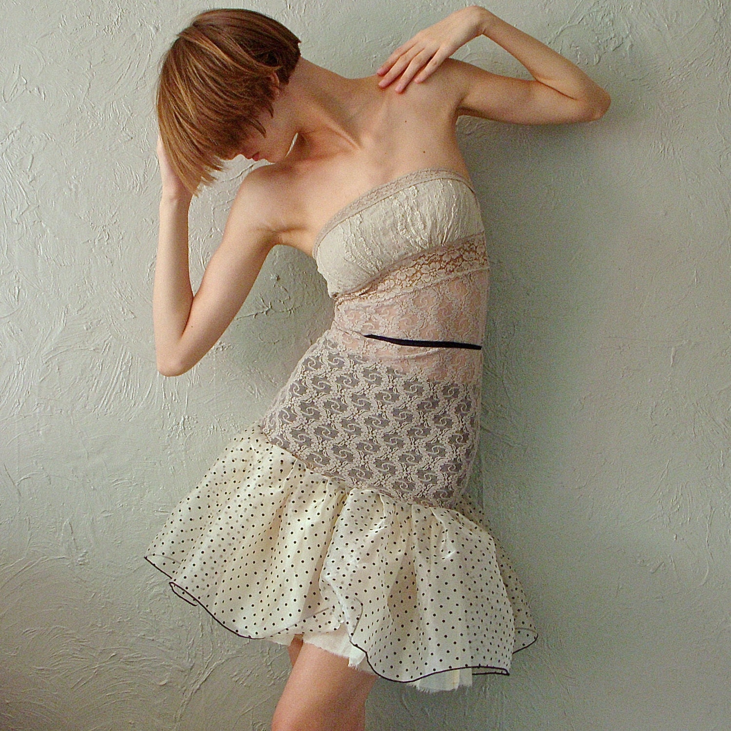 Sheer Cream Lace Dropped Waist Body Con Dress