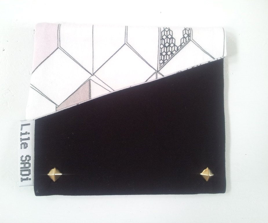 Make Up bag / Jewellery bag/  Pouch ' -  'Dimensions'