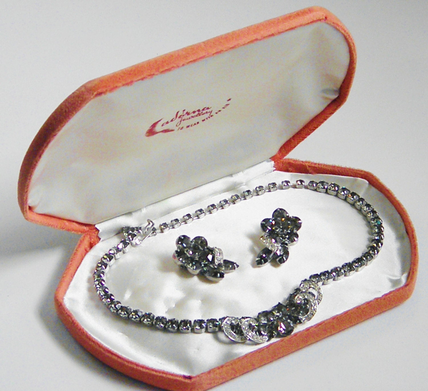 Vintage Weiss Smoky Gray Rhinestone Choker & Earrings