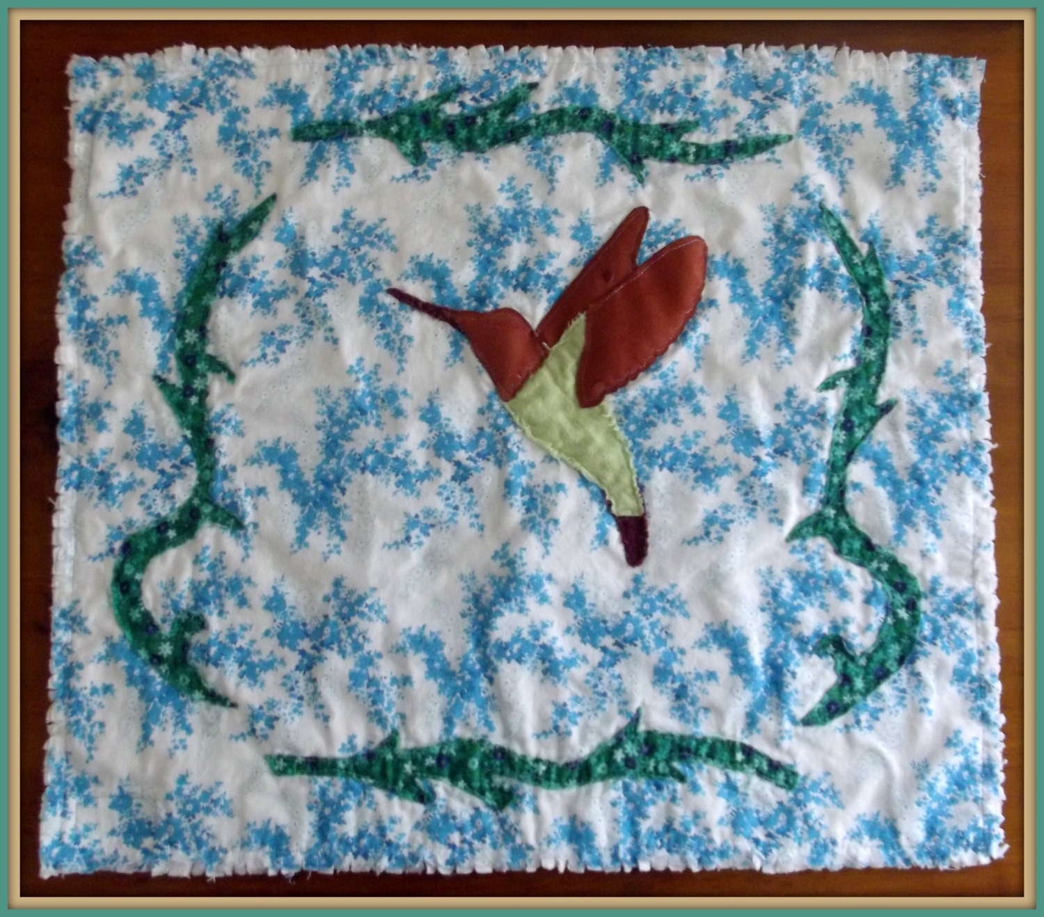 Applique Mini Quilt Pattern, "Hummingbird"