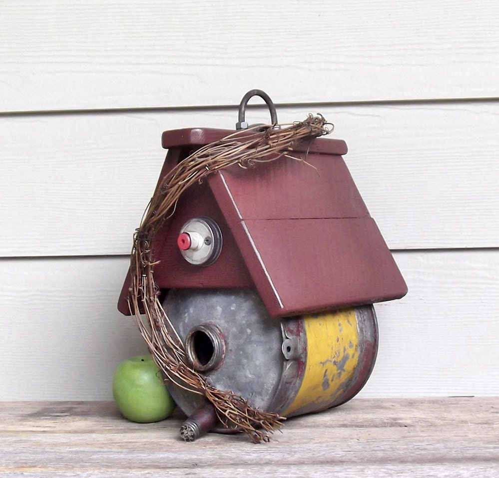 Vintage Gas Can Birdhouse, Outdoor Rustic Birdhouse, Repurposed Can, Whimsical Birdhouse, Reclaimed  Wood, Metal Birdhouse
