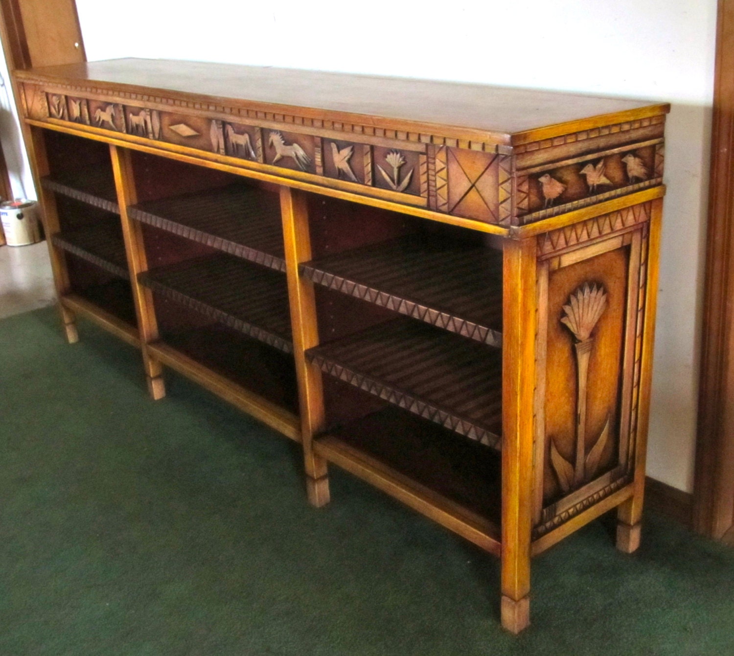 CUSTOM Entertainment Cabinet