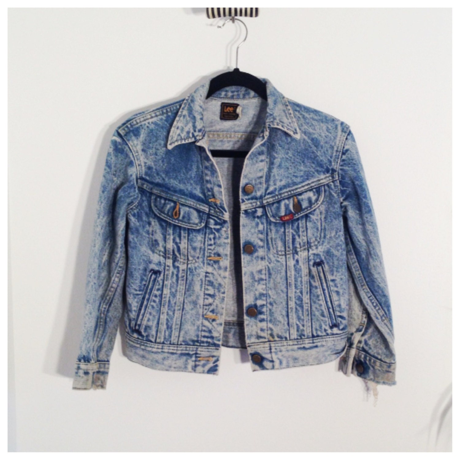 Vintage 1980s acid wash LEE denim jean jacket 