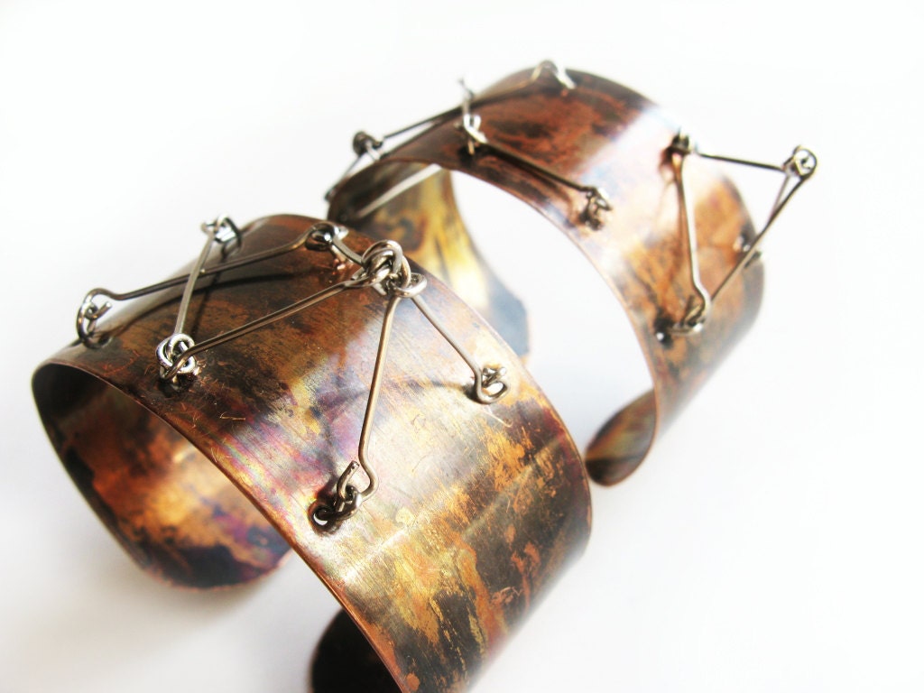 Set of two adjustable copper cuff bangles with stainless steel Futuristika Cu