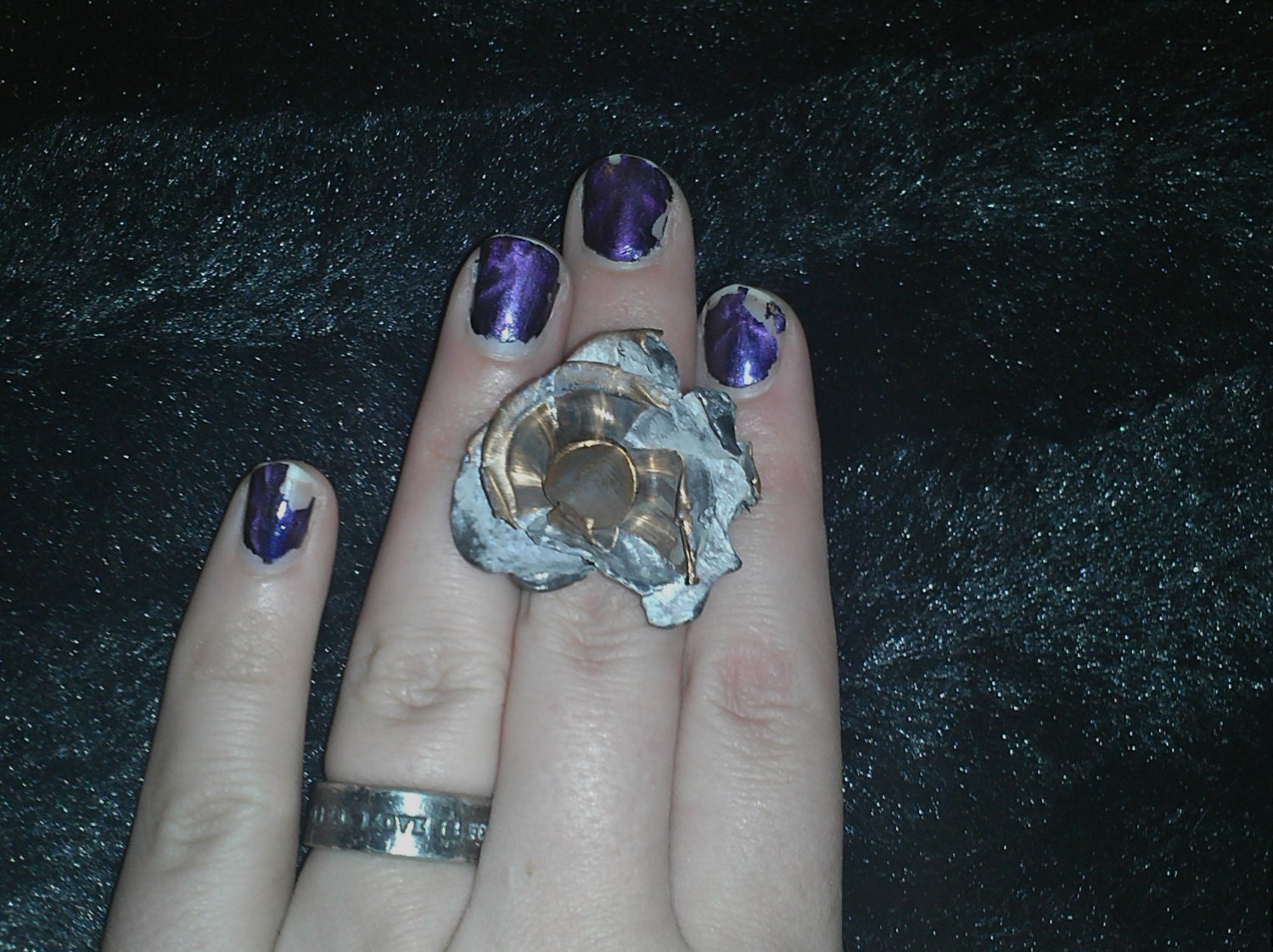 Mushroomed bullet ring