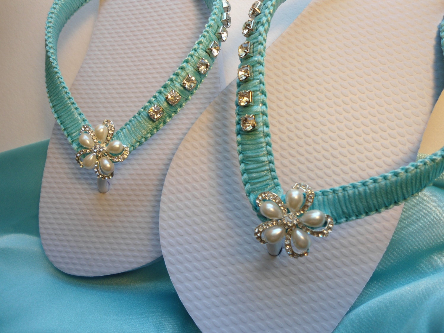 Wedding Shoes, Wedding Sandals, Tiffany Blue Shoes, Beach Wedding Flip Flops, Bridal Flip Flops, Maid of Honor Gift, Bridesmaids Shoes