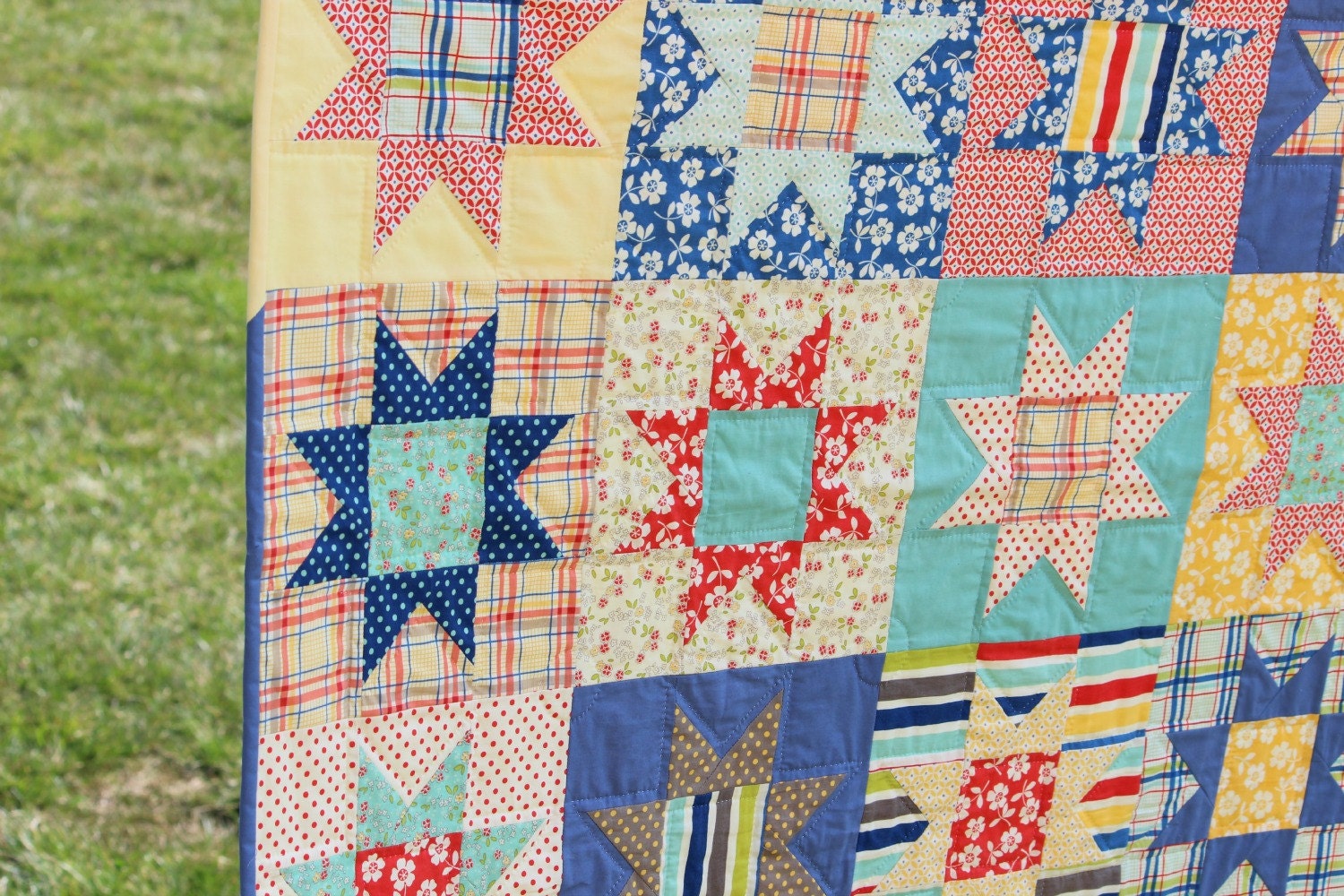 QUILT Star Quilt - Hand Quilted - Lap - Baby - Riley Blake Seaside