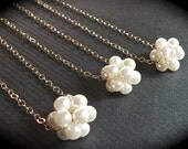 Pearl necklace - Bridal jewelry -  Gold Filled - Creamy Pearls -  pearl cluster- Feminine - Popular - Very Pretty