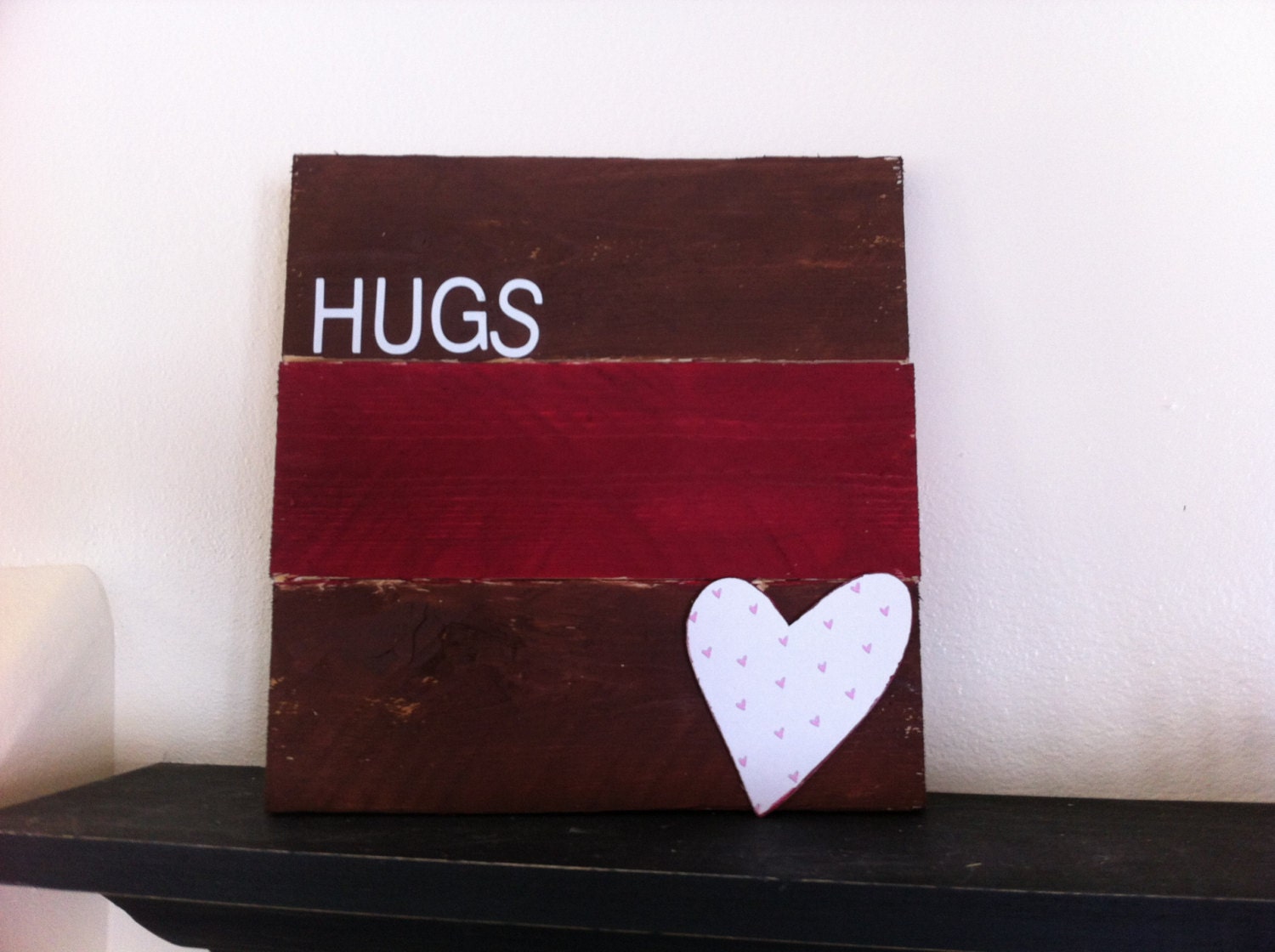 Hugs heart sign Valentines day decor wood Gift Home Seasonal kiss Love and XOXO