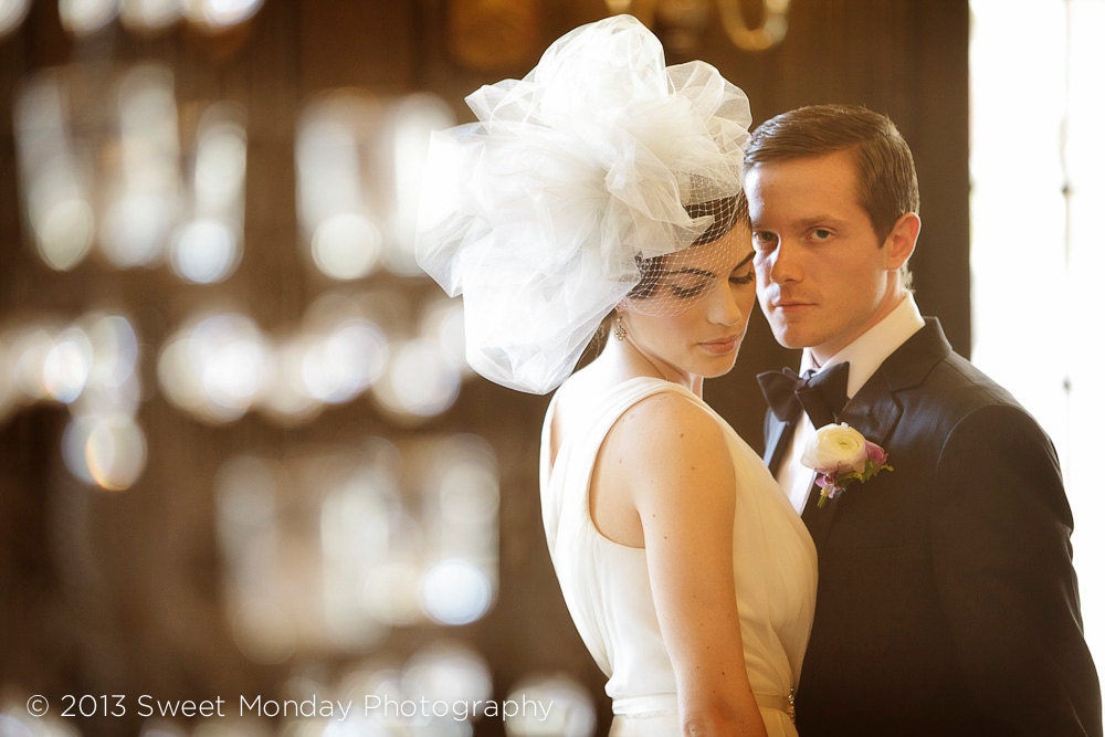 Downton Abbey inspired Tulle & Birdcage Statement Wedding Bridal Headpiece - Roaring 20s head hair piece - theyellowpeony Downton Abbey inspired Tulle & Birdcage Statement Wedding Bridal Headpiece - Roaring 20s head hair piece - theyellowpeony