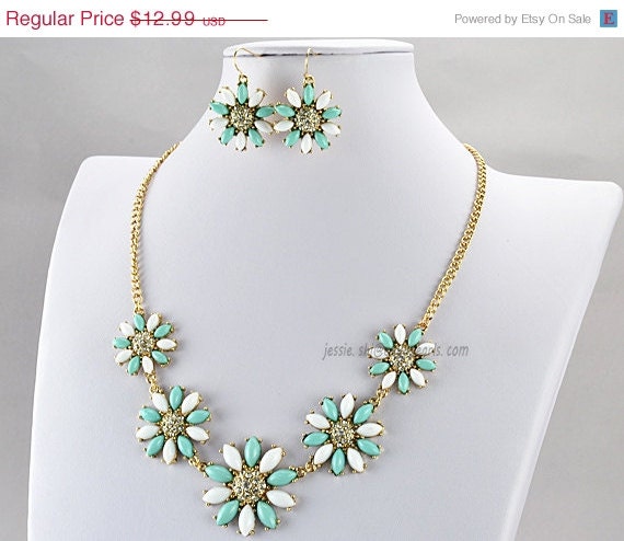 Lake Blue Resin Jewelry, Acid Blue Bubble Necklace, Flower Alloy Necklace,  With Matching Earrings (FN0615-Lake Blue)