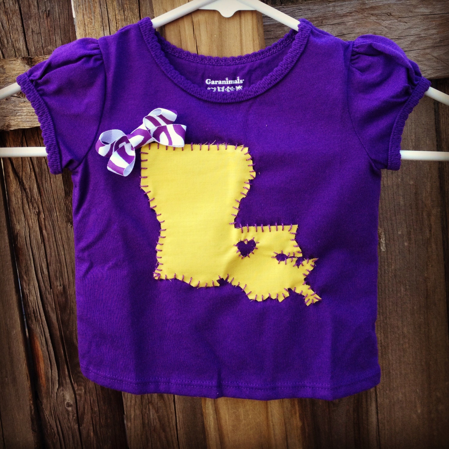 LSU Tigers Baby T-Shirt-size 12 Months