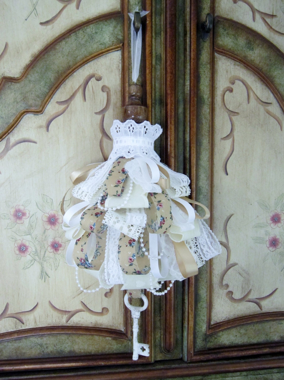 Vintage Key Tan Floral Ribbon Finial Romantic, Shabby Chic Decorative Tassel