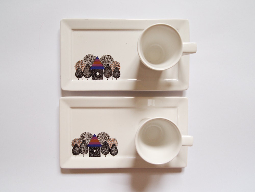 Set of two espresso cups - Modern house in the woods