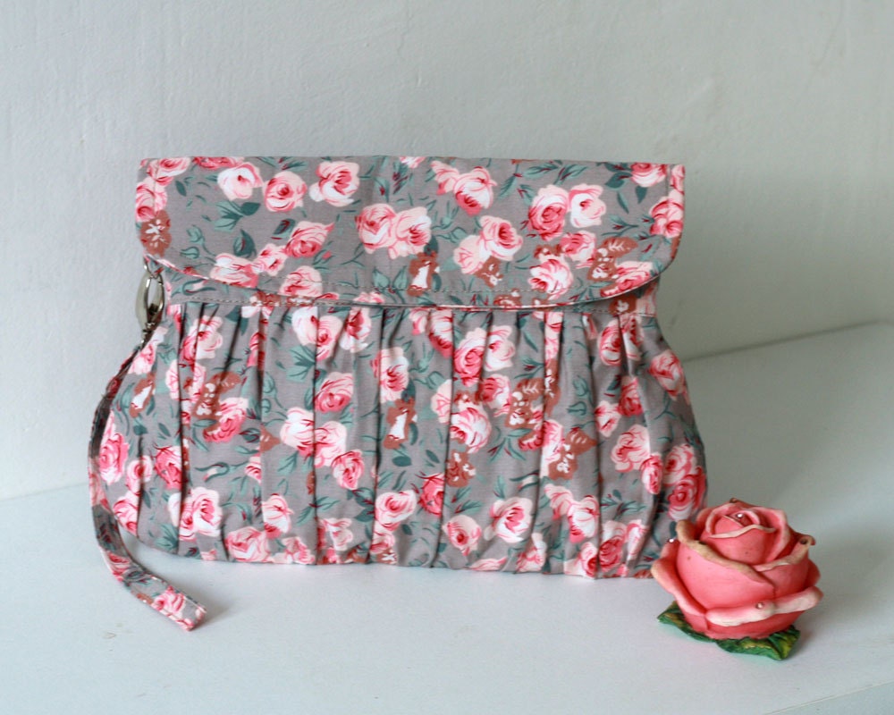 Pink and Grey Clutch, pink roses pleated wristlet clutch