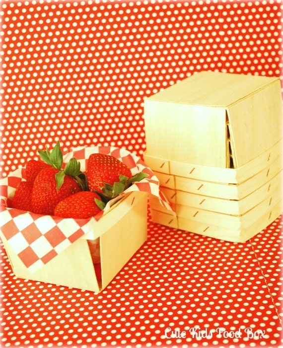 Berry Basket - PINT SIZE Wood Berry Basket - Set of 6 - Picnic Basket - Lunch Box - Party Favor Box