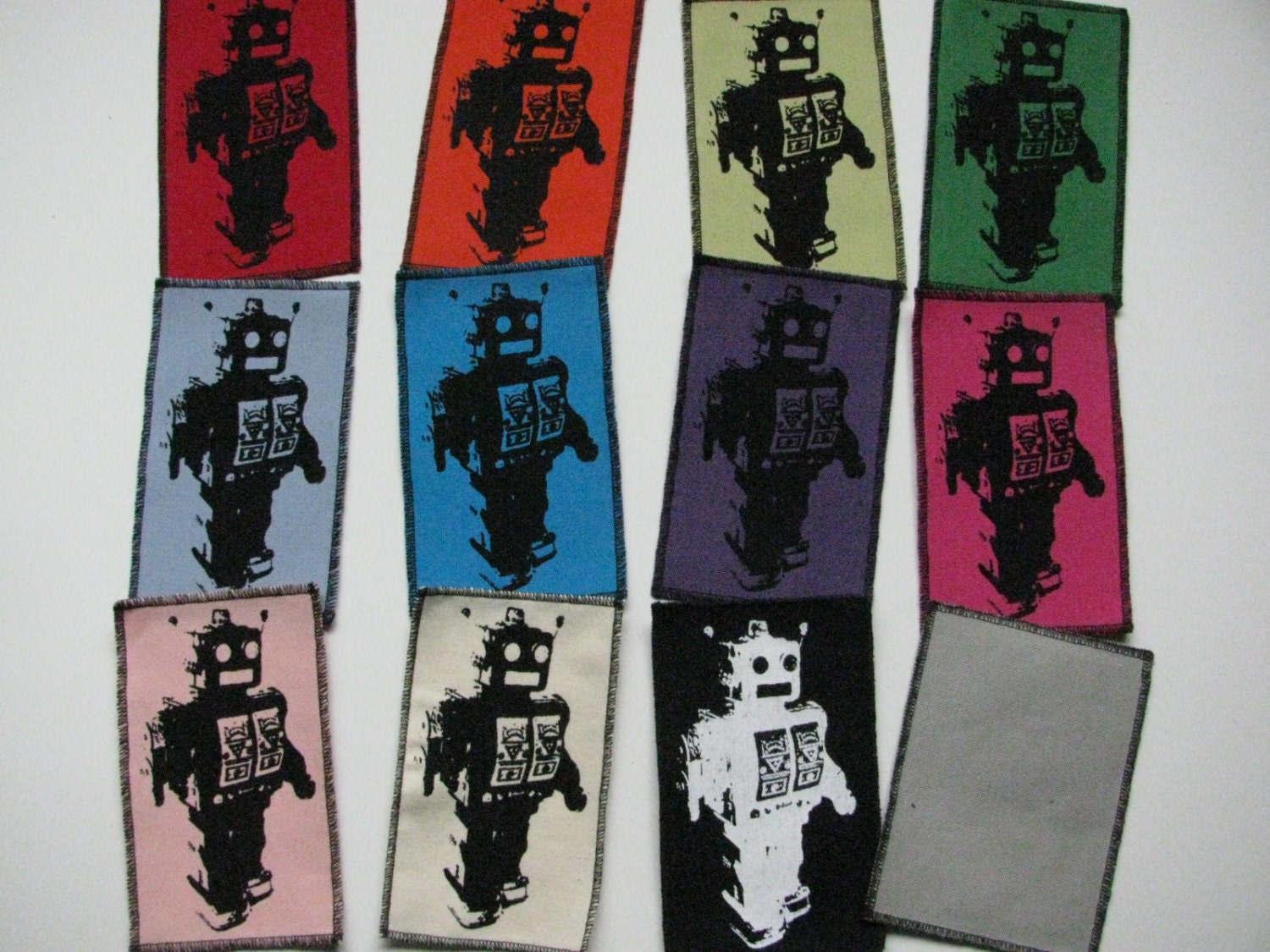 One robot canvas patch in any color you choose....FREE SHIPPING USA