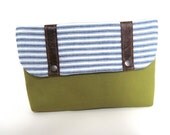 Peabody --messenger make up bag