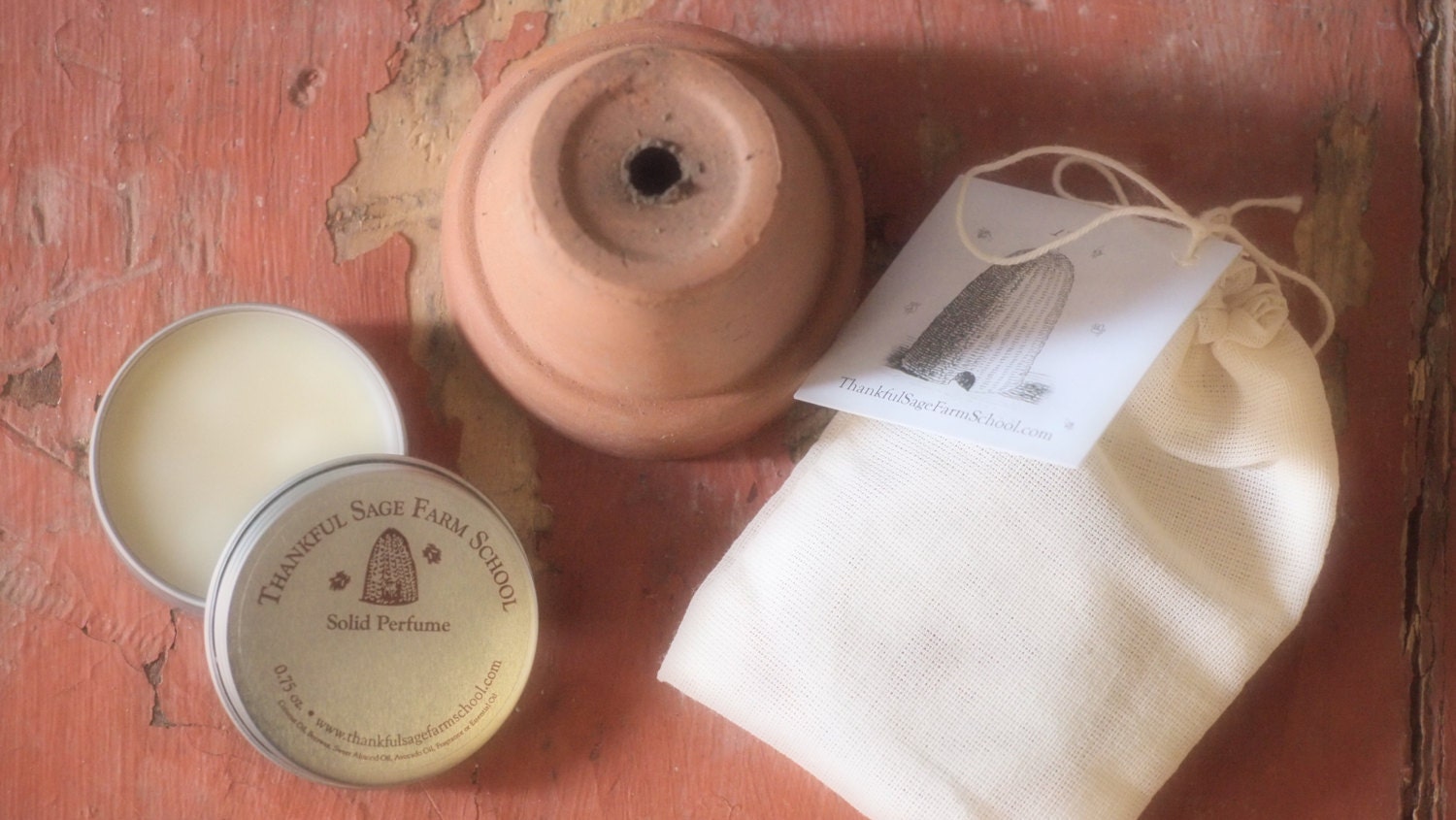 black tea solid perfume