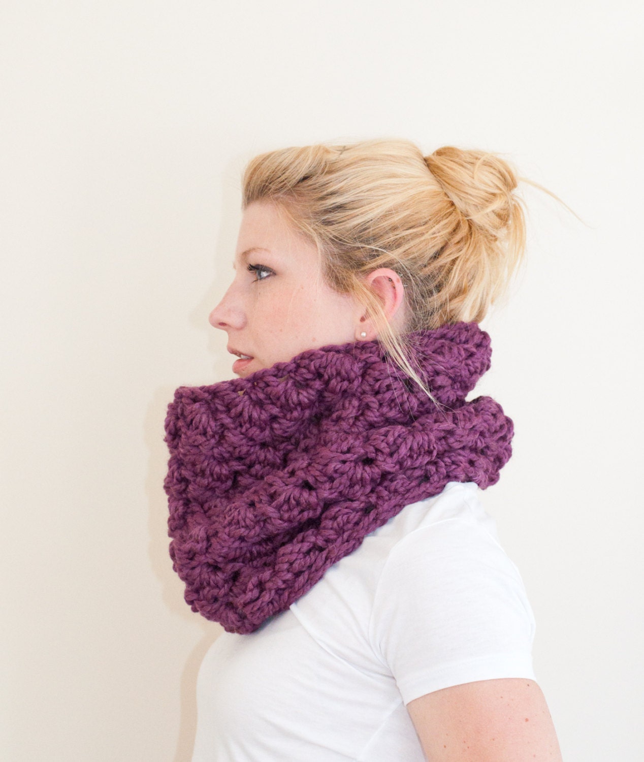 The Chunky Cowl Neckwarmer  Scarf - Fig - Wool Blend