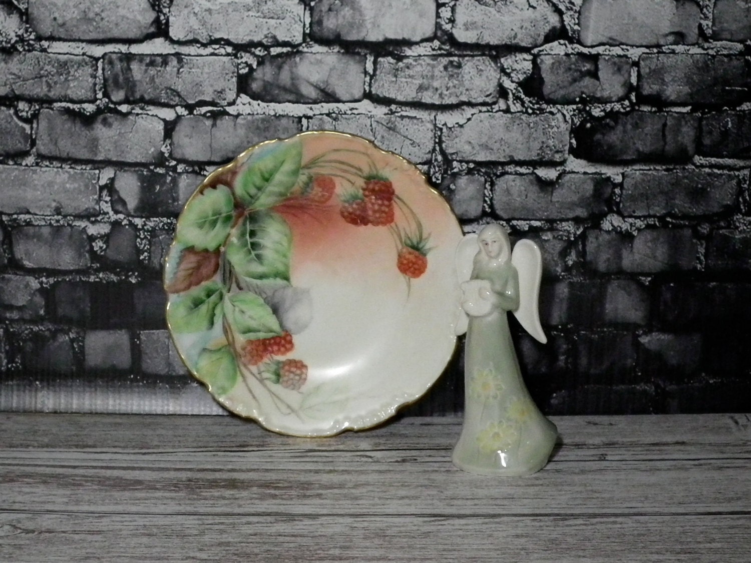 Handpainted plate with raspberries