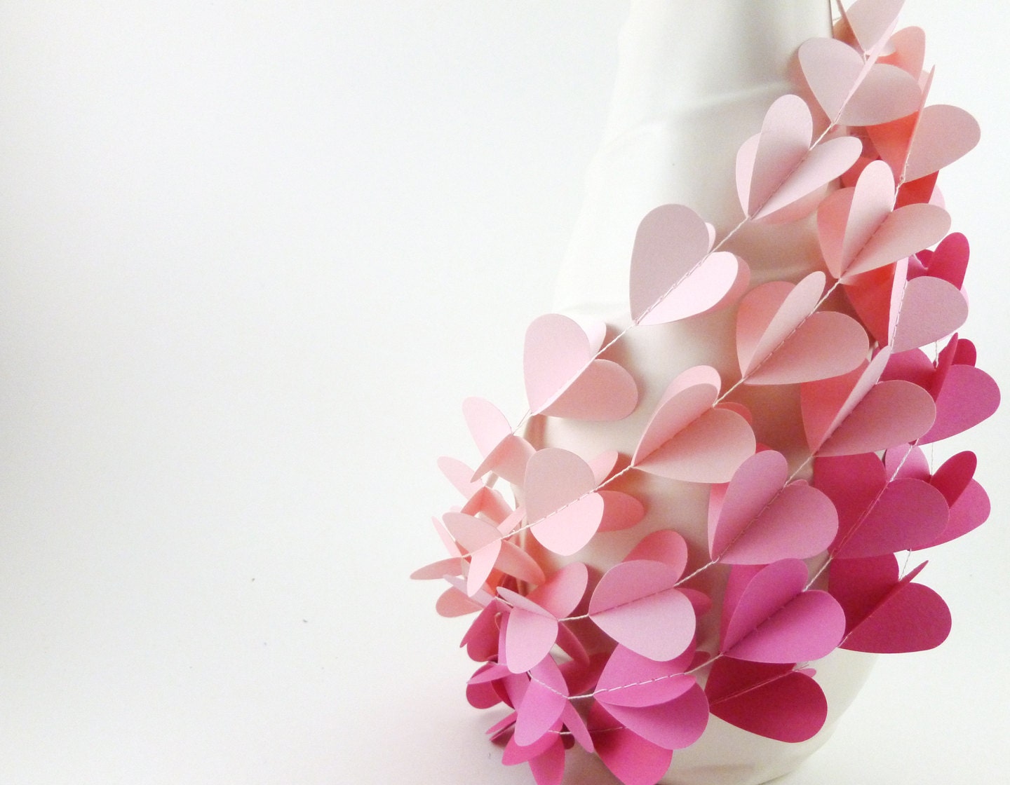 20% Sale- 5 Strands of 6 Foot of 3D Paper Heart Garland- Red, White, and Pink- Valentines Day- Holiday or Wedding Decor