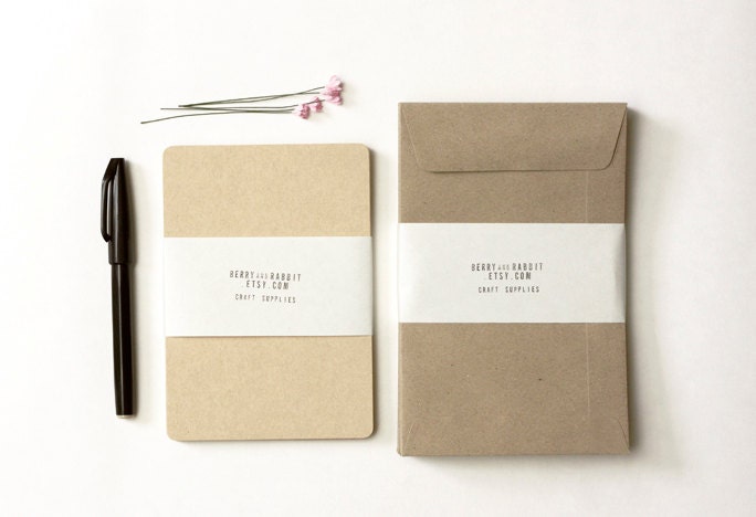 Set of 25 Kraft Paper Blank Postcards with Round Corner Size 4.1x5.8" inch and 25 Kraft Envelopes size 4.5x7" inch
