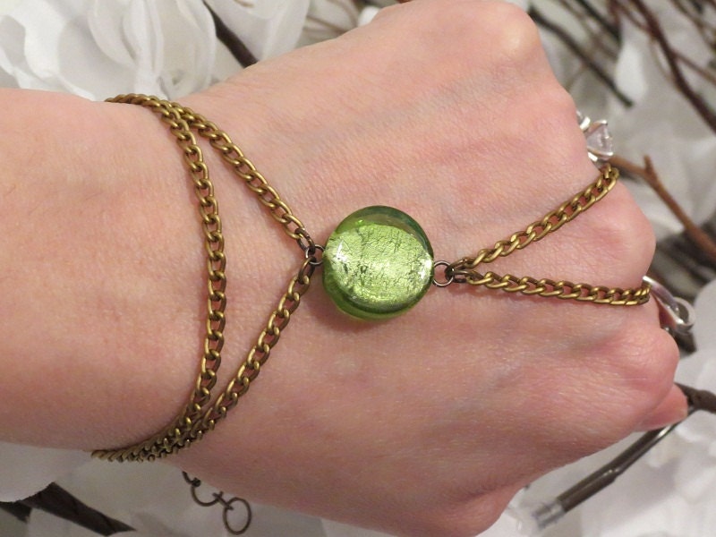 Green Bronze Slave Bracelet Ring. Slave Bracelet crafted with Bronze colored Light Aluminum Chain. Bracelet Ring with Green Metallic Bead.